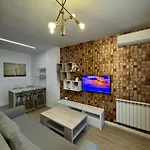 Apartment Lotus Near Opera *