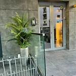 Apartment Lotus Near Opera Mamaia