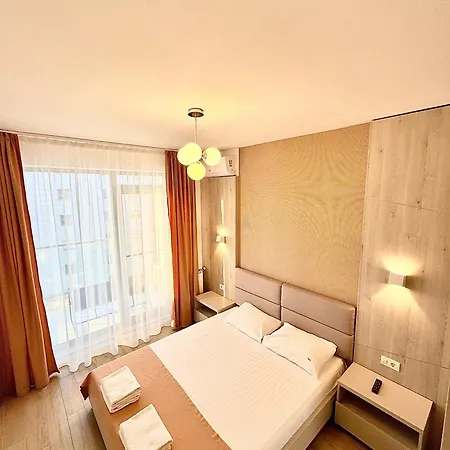 Lotus Aparthotel - Opera Mamaia Apartament